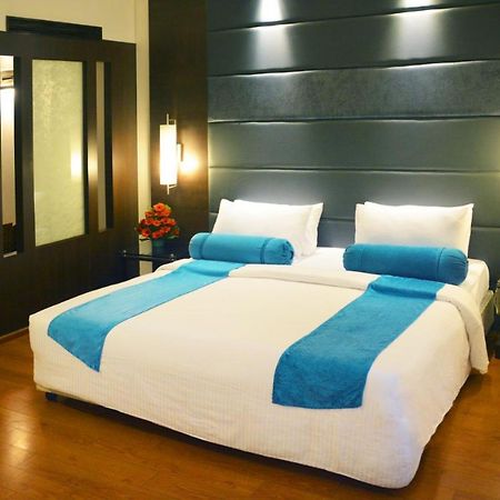อาศรัย อินเตอร์เนชั่นแนล โฮเต็ล Hotel บังกาลอร์ ภายนอก รูปภาพ